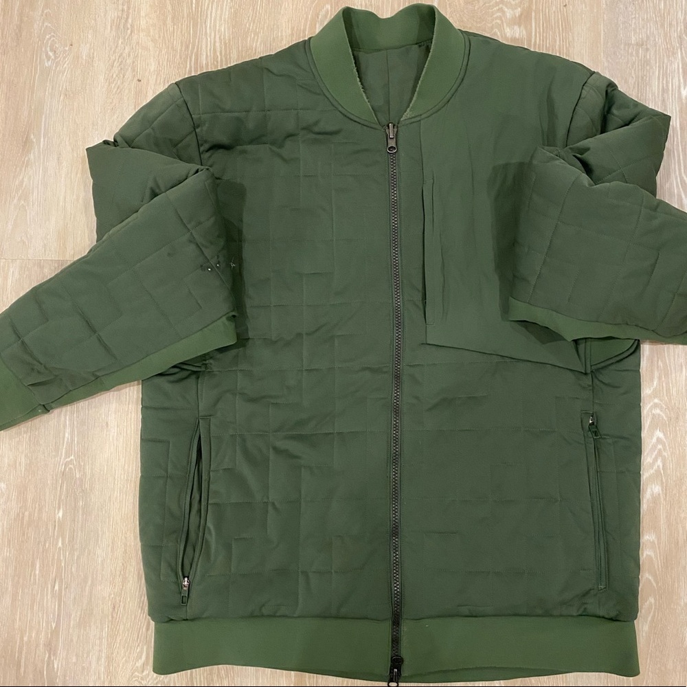 Lululemon Men’s Reversible Quilted Jacket